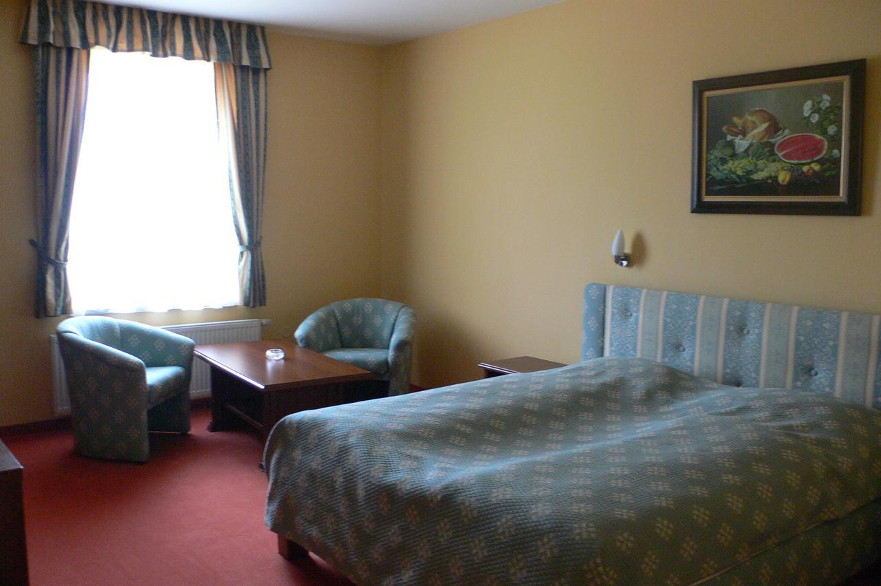 Casino Admiral Velenice - Gmuend Ceske Velenice Kamer foto