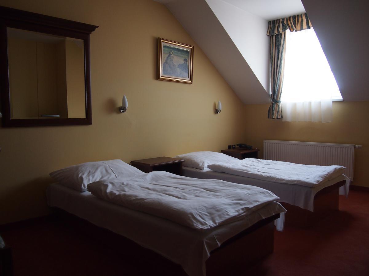 Casino Admiral Velenice - Gmuend Ceske Velenice Kamer foto