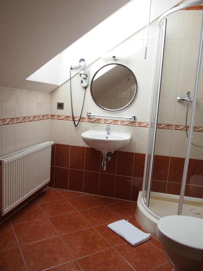 Casino Admiral Velenice - Gmuend Ceske Velenice Kamer foto