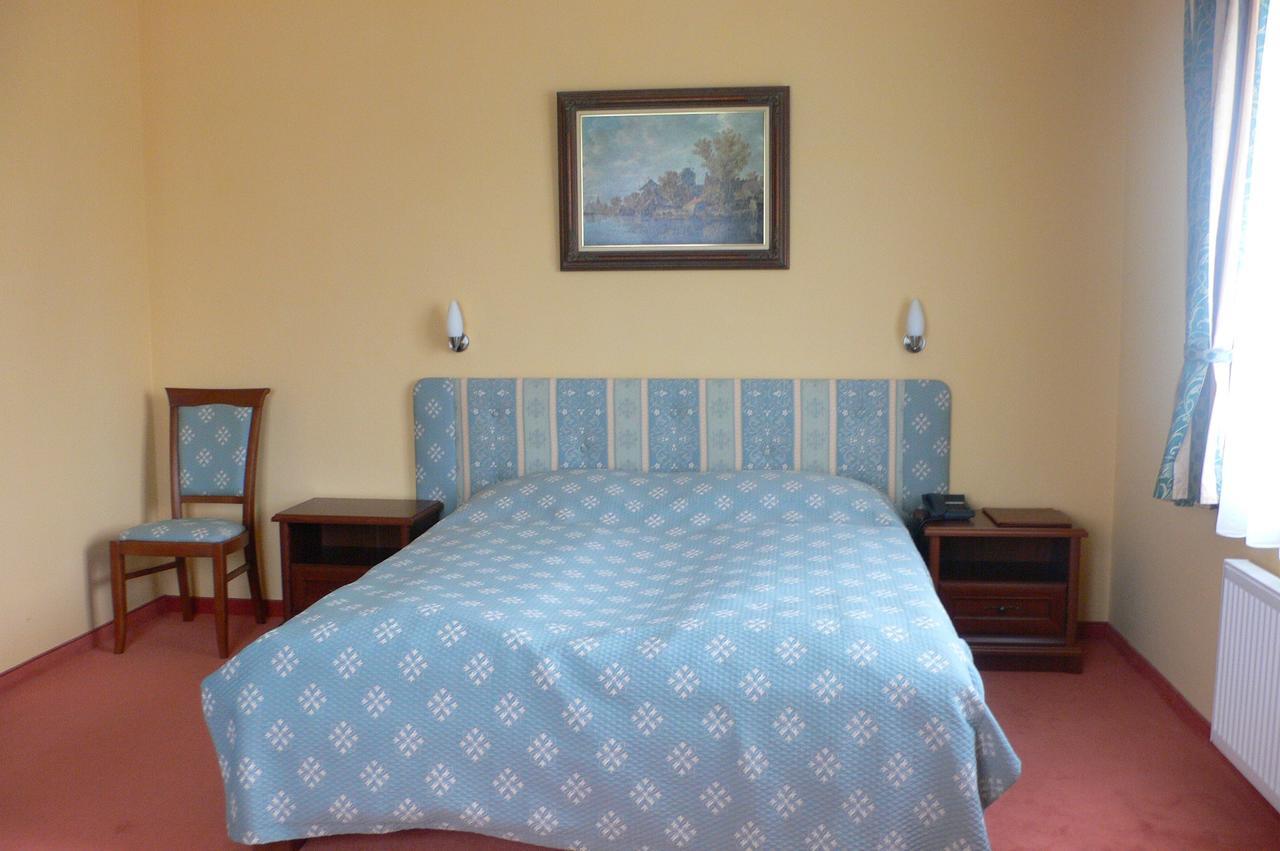 Casino Admiral Velenice - Gmuend Ceske Velenice Kamer foto