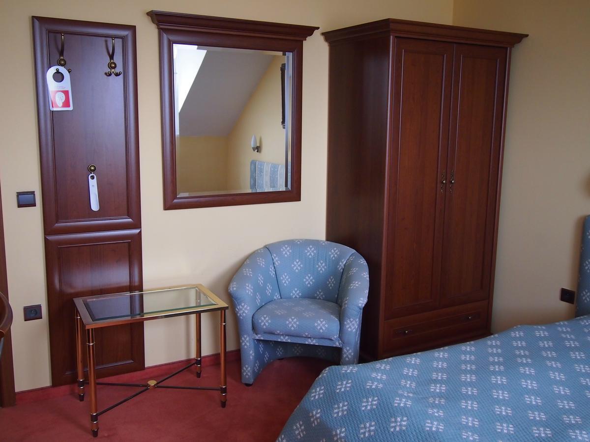 Casino Admiral Velenice - Gmuend Ceske Velenice Kamer foto
